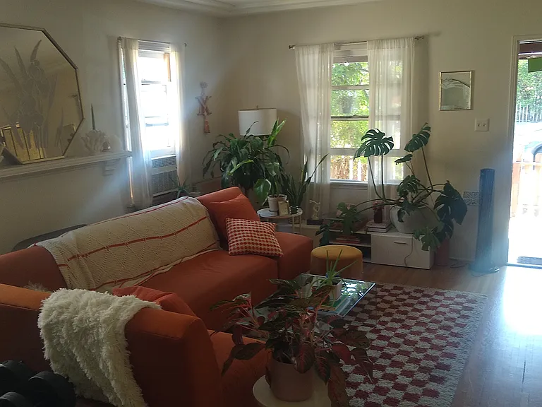 Parkman Ave — Photo 3