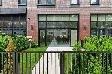 Rented by Living New York