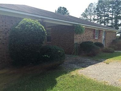 CARPORT FROM YARD