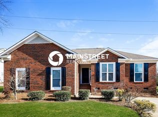 3200 Fairington Dr, Indian Trail, NC 28079
