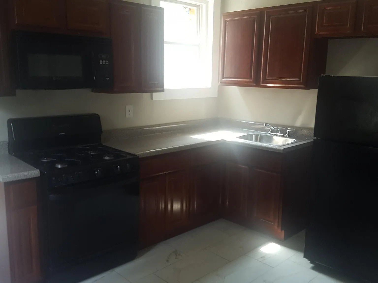 127 Clearfield Ave photo 1