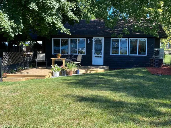 7451 W Bensart Dr, Claypool, IN 46510