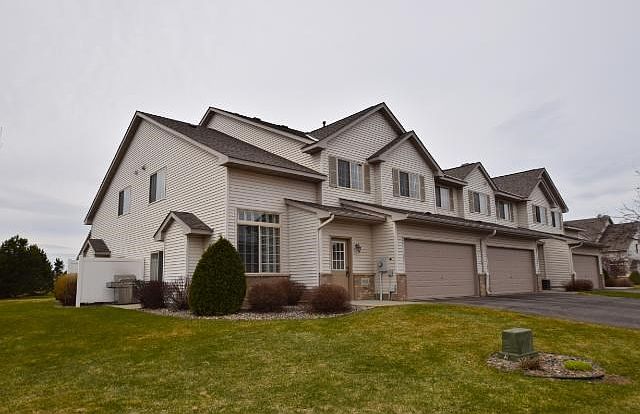 1st image of 16828 Edinburg Way
