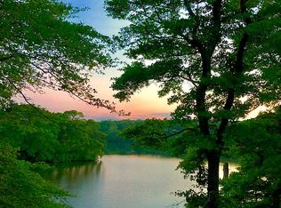 101 Cumloden Dr, Falmouth, MA 02540