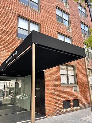 Sold by Brown Harris Stevens | media 19