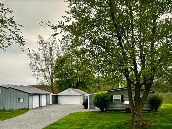 2900 Rogers Hwy, Adrian, MI 49221