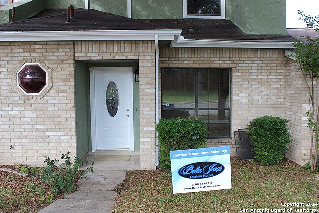 1st image of 1607 Patricia Dr #3A