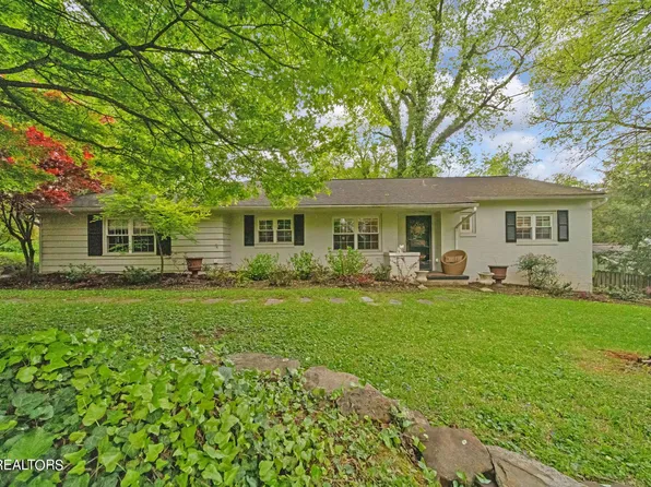 5000 Summit Cir, Knoxville, TN 37919