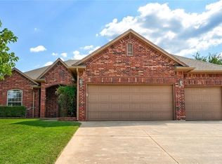 2620 Green Canyon Dr, Edmond, OK 73013