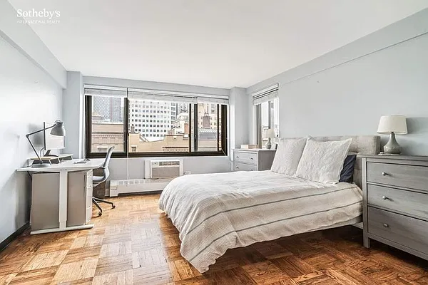 Rented by Sotheby's International Realty | media 5