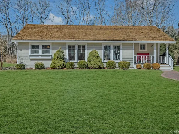 635 Strohson Rd, Cutchogue, NY 11935