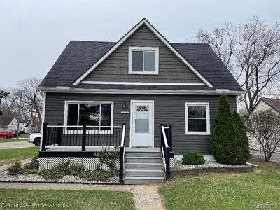 35209 Barton St, Westland, MI, 48185