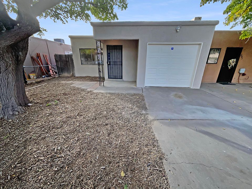 1st image of 257 Burma Dr NE