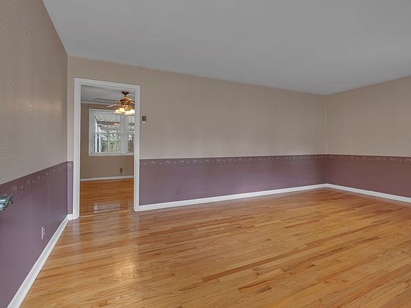 5th image of 107 Maureen Dr