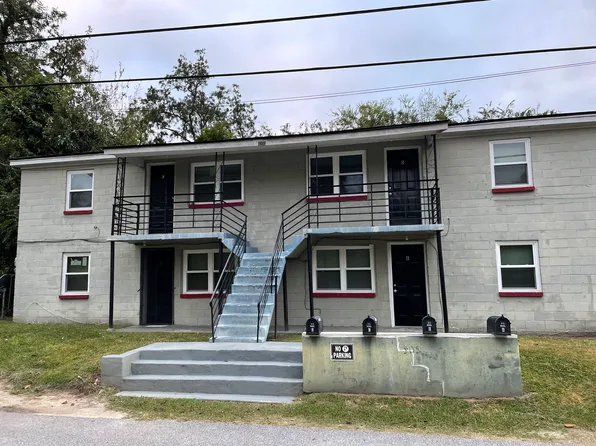 505 Davis Ave APT B, Garden City, GA 31408