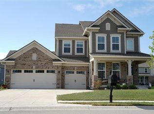 16553 Wilsons Farm Dr, Fortville, IN 46040
