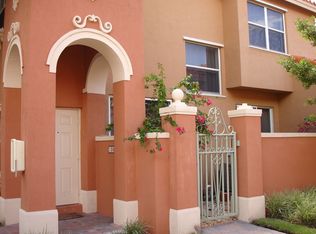 10636 SW 6th St #1610, Pembroke Pines, FL 33025