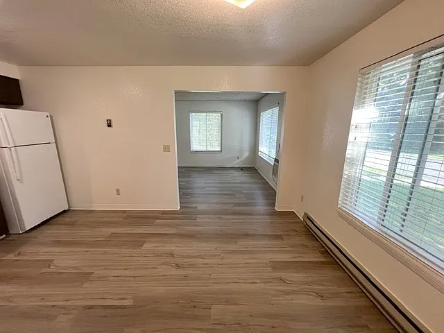2 bed, 1.0 bath, 820 sqft, $1,425 — Photo 4