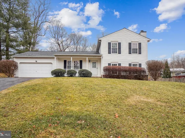 19005 High Point Dr, Gaithersburg, MD 20879