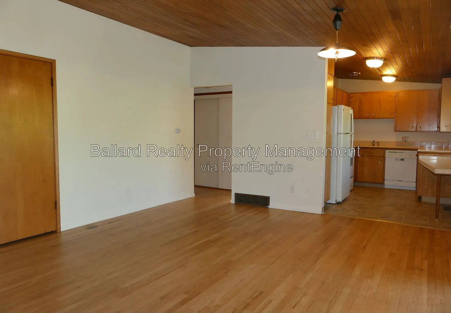 2 bed, 2.0 bath, 1250 sqft, $3,125 — Photo 3
