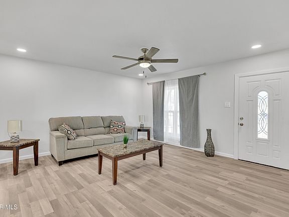 5th image of 5008 Louis Dr
