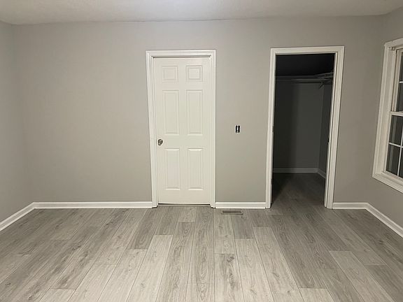 3rd image of 56-108 Hickory Ct #98
