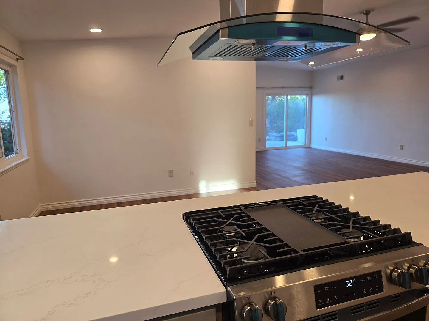 Newly-Remodeled RPV Family Home with a View — Photo 3
