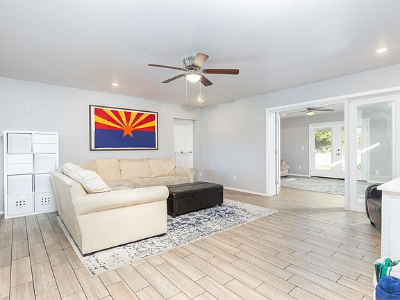 5th image of 4820 E Avalon Dr