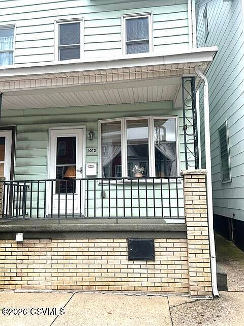 1st image of 1012 Chestnut St