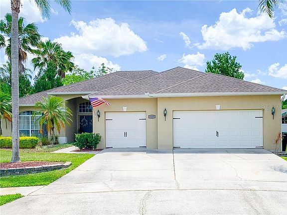 3rd image of 1127 Royal Aberdeen Way