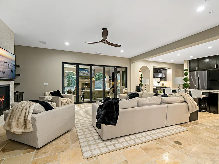 43841 Mountain Run Cir — Photo 8