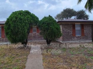 2255 Lombardy Dr, Corpus Christi, TX 78418