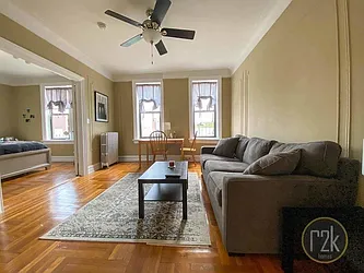 Rented by Realty 2000 Corp