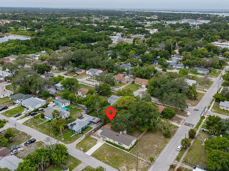 1161 Howard St — Photo 19