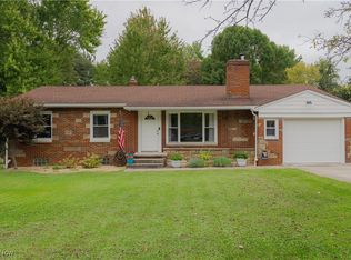 2075 Bigelow St, Akron, OH 44314
