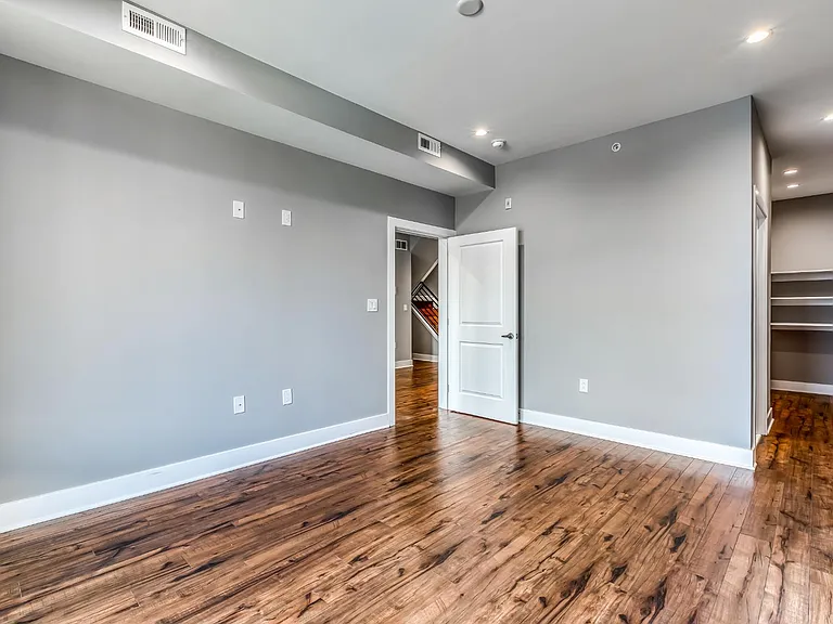 330 Cambridge St #O2B — Photo 22