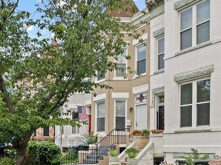 155 U St NW — Photo 18