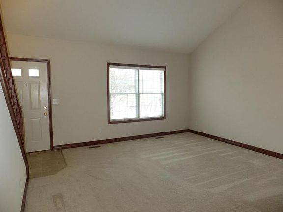 3rd image of 161 Olentangy Meadows Dr
