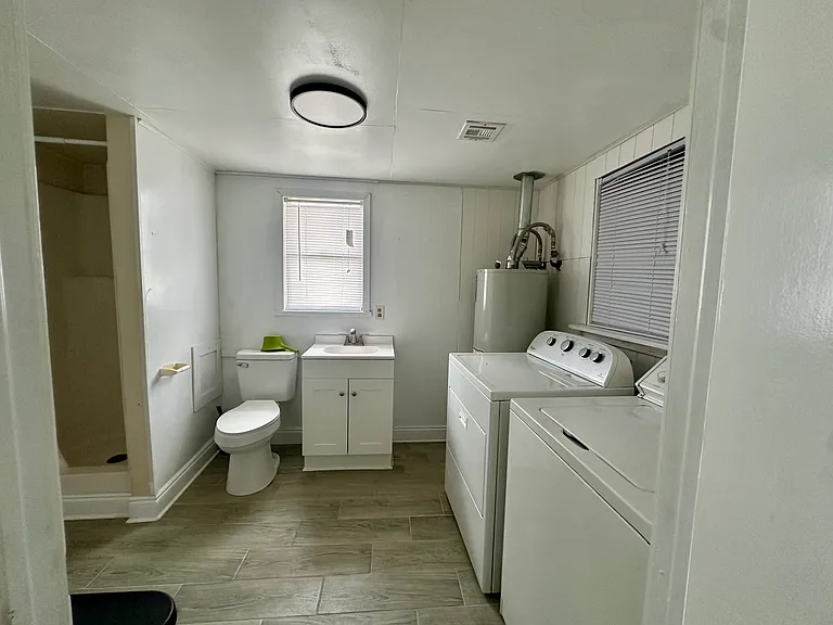 1752 Diane Dr — Photo 11