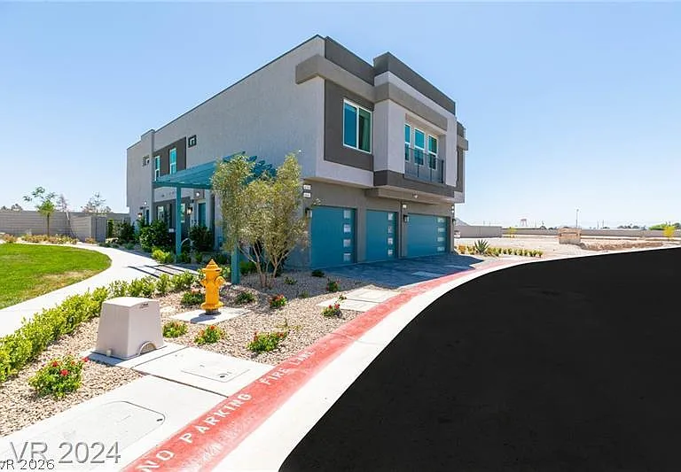 4263 Lemay St #1 — Photo 4