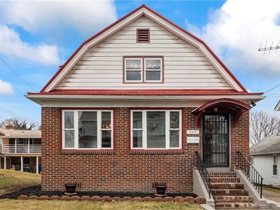 809 Spear St, California, PA, 15419
