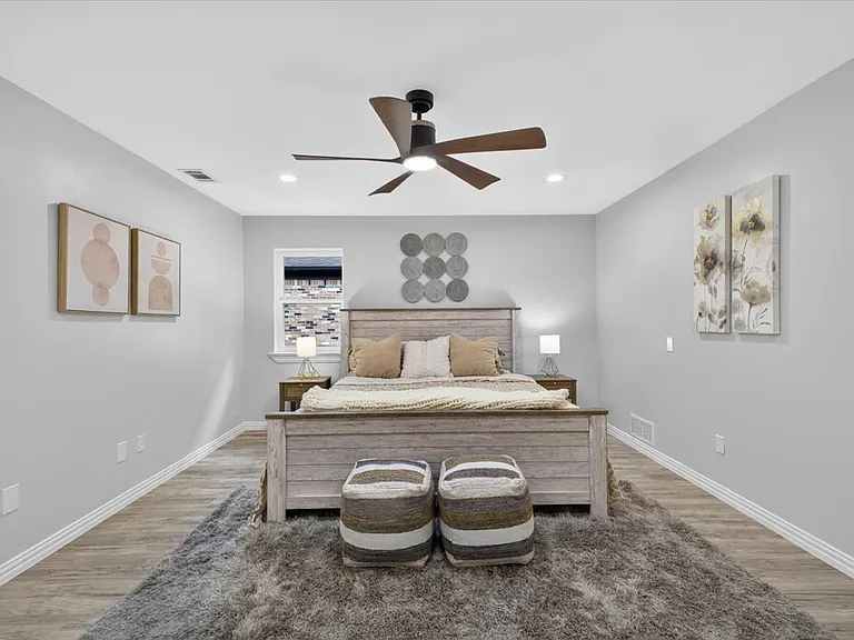 3330 Sharpview Ln — Photo 19