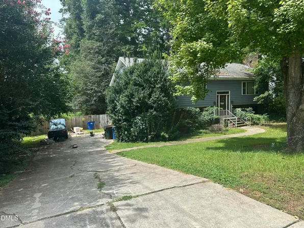 5605 Alpine Dr, Raleigh, NC 27609