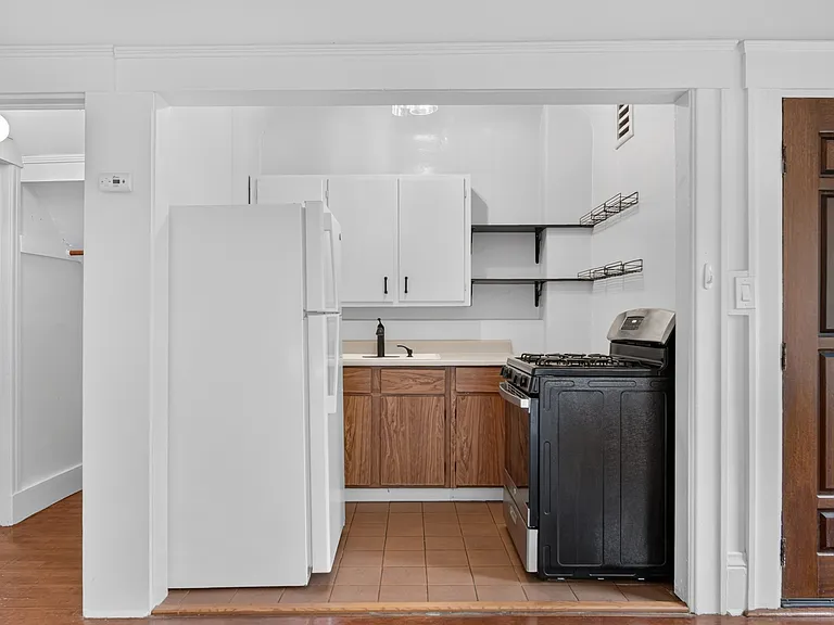 2808 Derby St #2810 — Photo 8