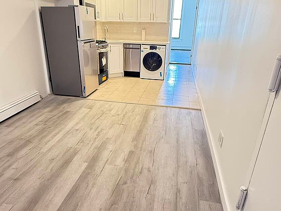 2nd image of 580 Union St APT 1R