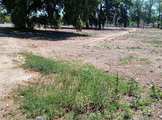 8720 W Pine St, Thornton, CA 95686
