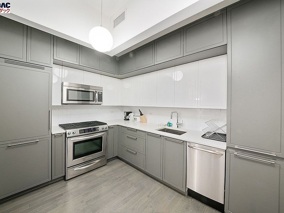 1st image of 416 W 52nd St #724