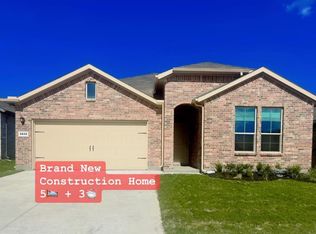 8621 Centerboard Ln, Fort Worth, TX 76179