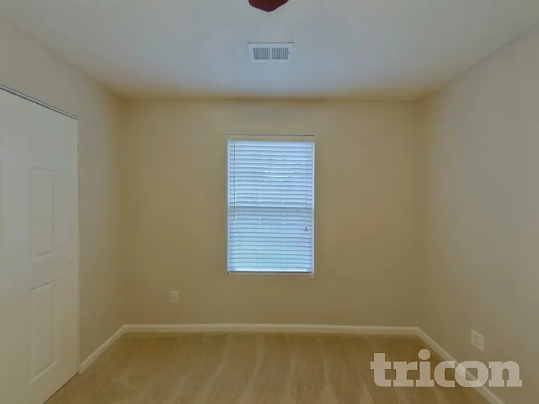 5862 Mahogany Pl SW — Photo 11