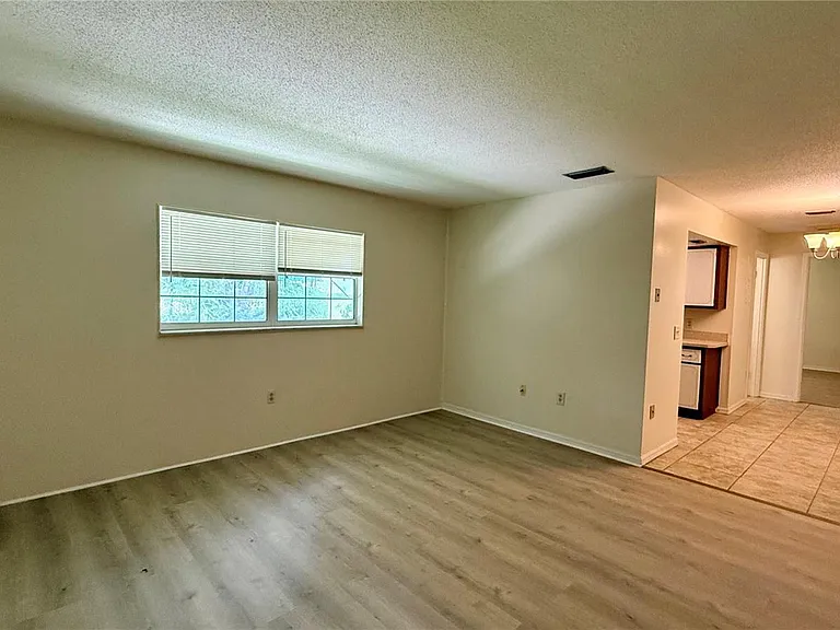 107 Perkins St #9 — Photo 12
